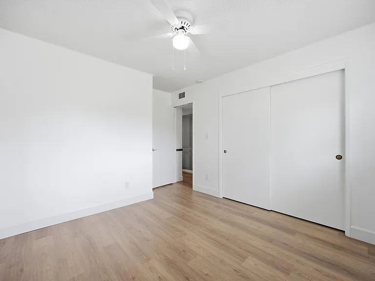 4709 Pinecastle Ave — Photo 21