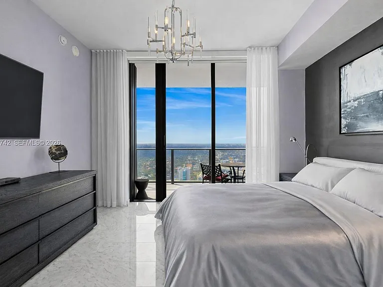 1000 Brickell Plz #Penthouse 5304 — Photo 46