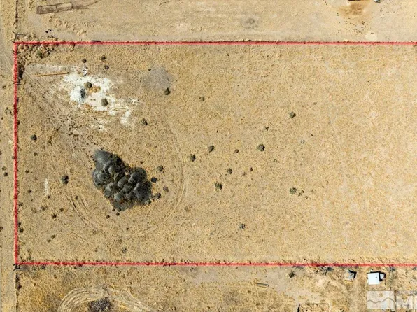 3400 Ophir Ave, Silver Springs, NV 89429