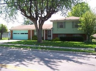 1006 W Lake Ave, New Carlisle, OH