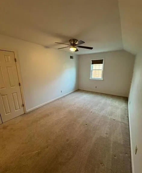 1145 Dunbarton Ln — Photo 33