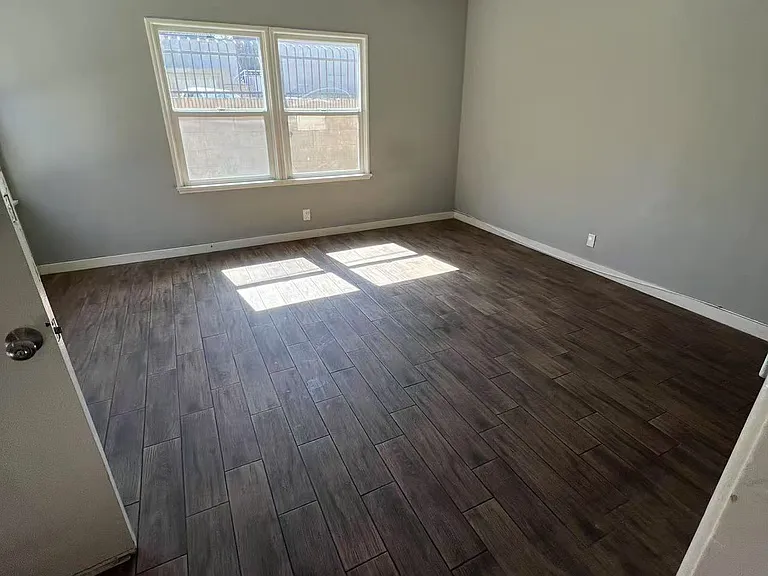 1419 Cedar Ave #3 — Photo 6
