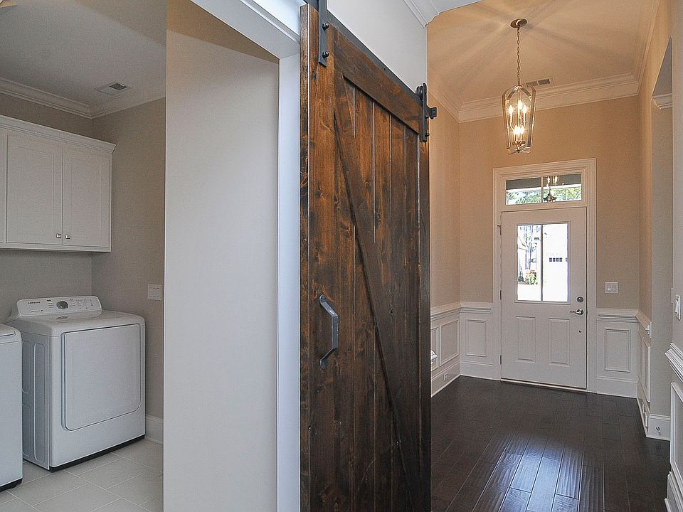 Awesome Barn Door Feature