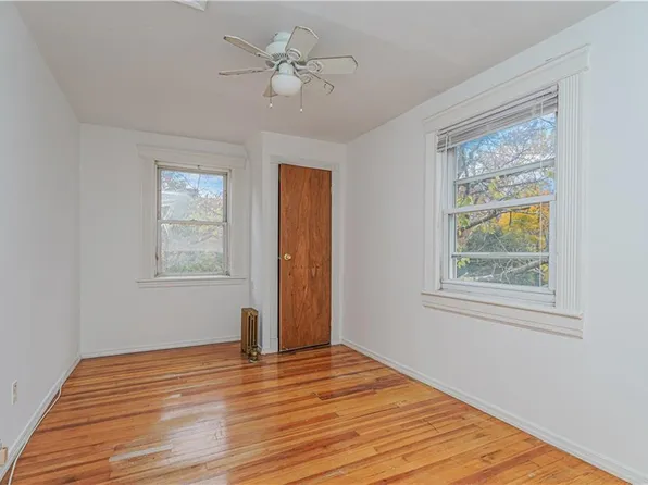 33 Wellington Court image 38 of 39