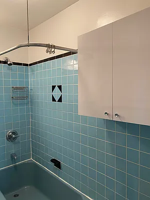 Rented by Georgine Podhorsky, LREB | media 11