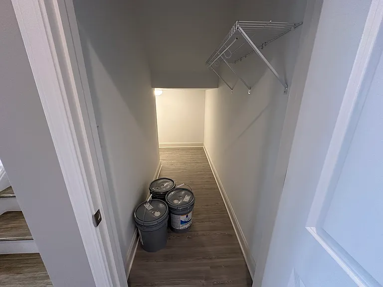 9538 Snowy Cliff Ln — Photo 29