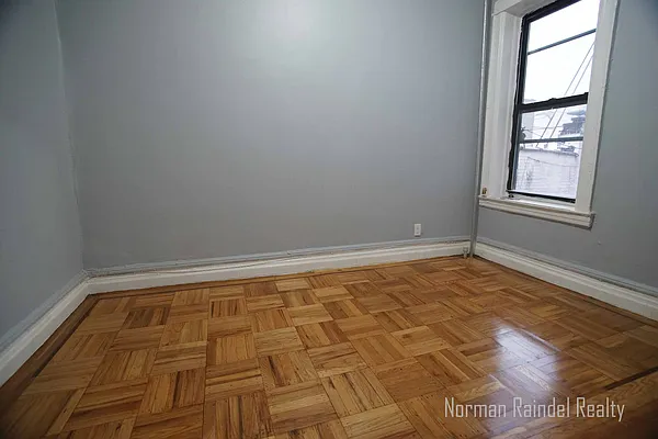 Rented by Norman Raindel, LREB | media 10