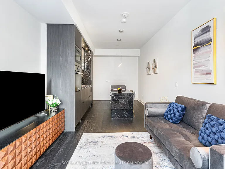 11 Yorkville Ave #1111 — Photo 6