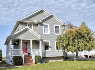 3818 Country Side Dr, Adrian, MI 49221