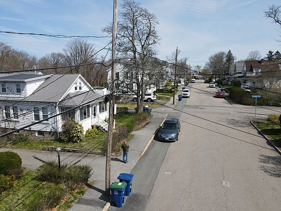 5th image of 63 Fountain St