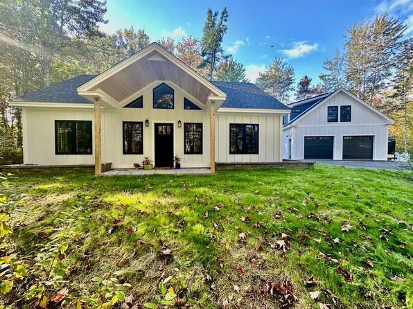 59 Lincolnville Avenue, Belfast, ME 04915