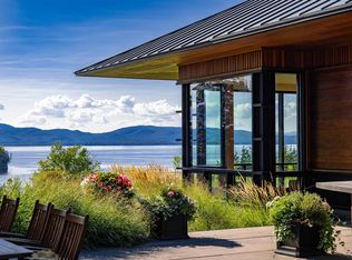 807 Quaker Smith Poin, Shelburne, VT 05482