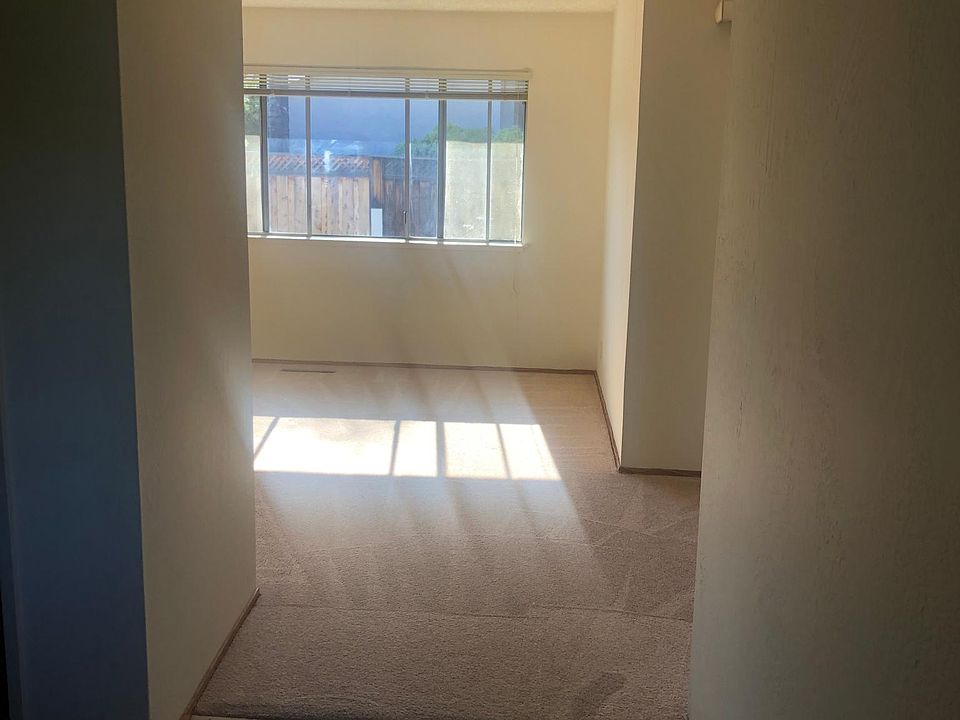 1st image of 445 Gabilan St #5