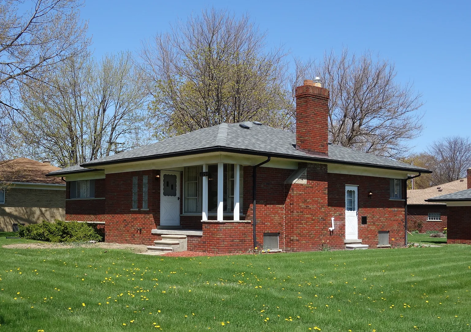 11239 Canal Rd photo 1