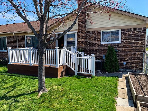 4th image of 22501 Shoreview Ct