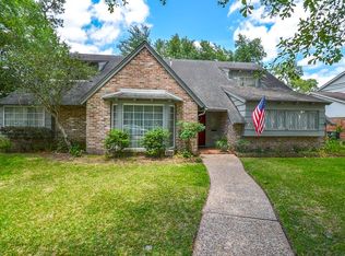 12314 Old Oaks Dr, Houston, TX 77024