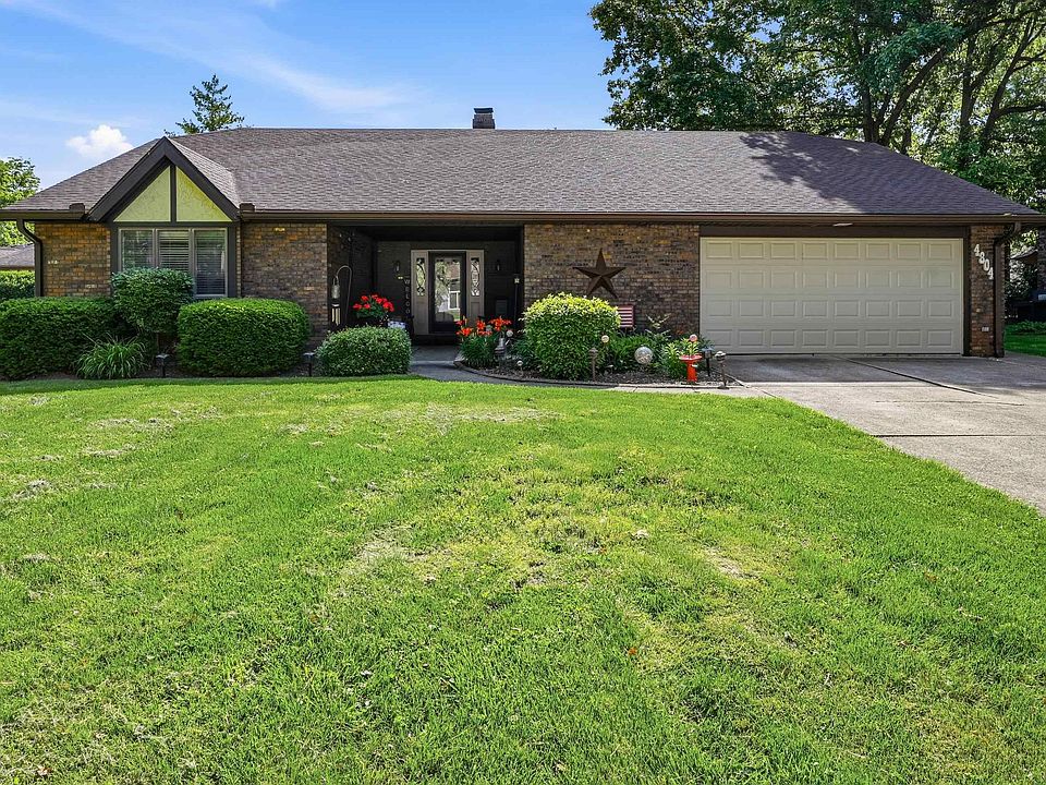 1st image of 4804 N Camelot Dr