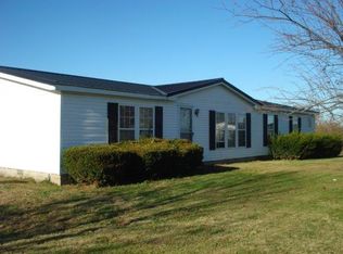 4051 Bauer Ln, Maysville, KY 41056