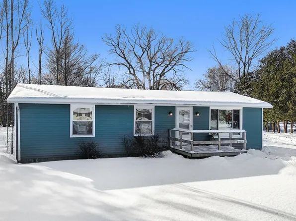 7216 Huron St, Port Sanilac, MI 48469