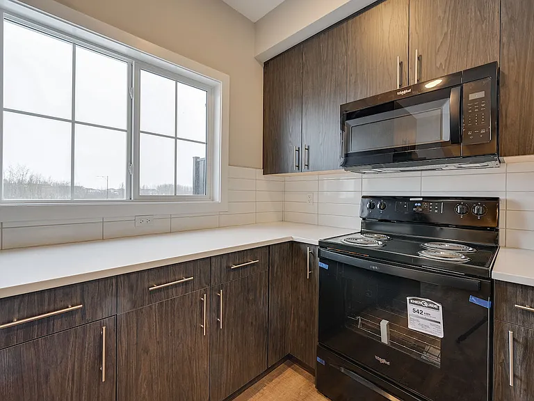 2610 Maple Way NW — Photo 31