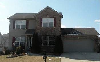 1st image of 11 Julie Dr