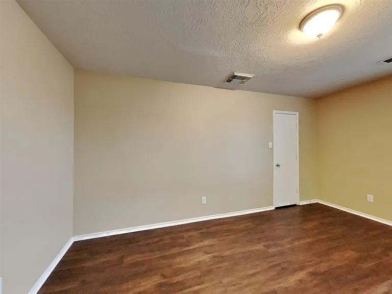 8030 Echinacea Dr — Photo 15
