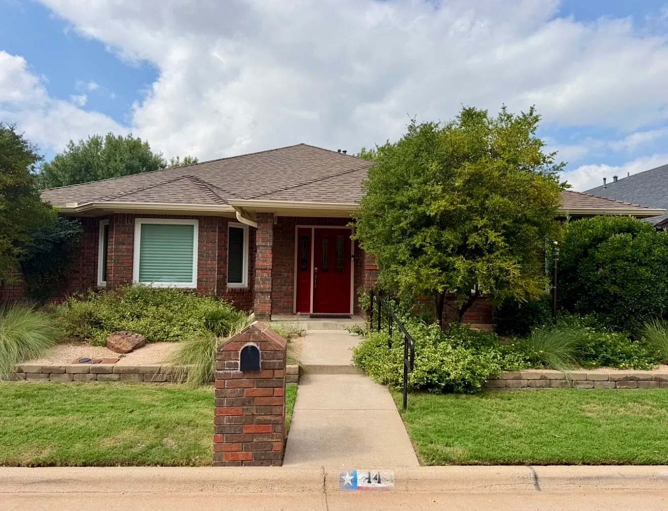 3 bed, 2.5 bath, 2507 sqft, $5,000 — Photo 1