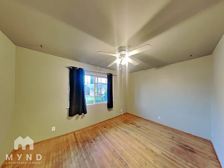 1220 Detroit Ave #G — Photo 8