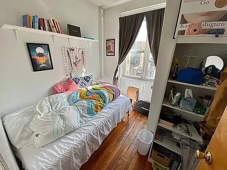 42 Bank St #64 — Photo 3