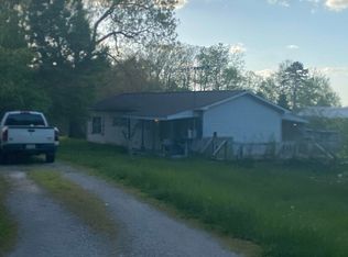100 Stepp Rd, Clarkrange, TN 38553