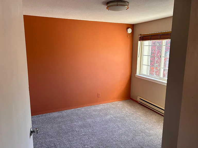 1884 NE Monroe Ln — Photo 11
