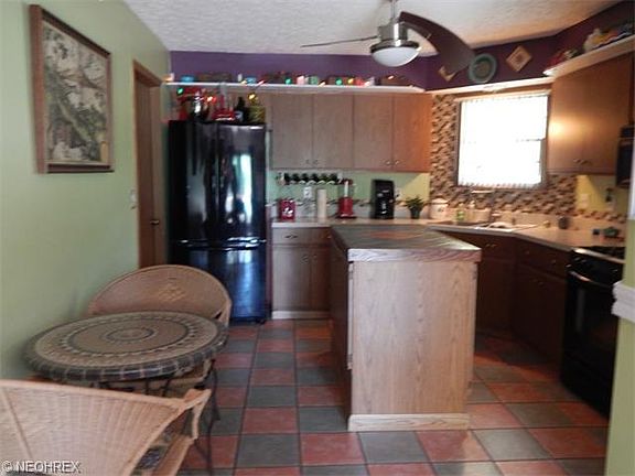 5th image of 9960 Delores Dr