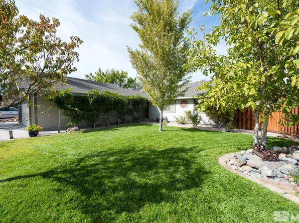 1362 Donna Ct, Gardnerville, NV 89460