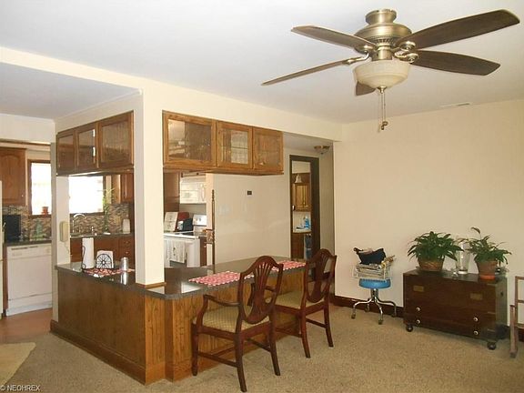 3rd image of 2978 Prange Dr