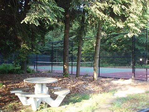 Association Tennis Court