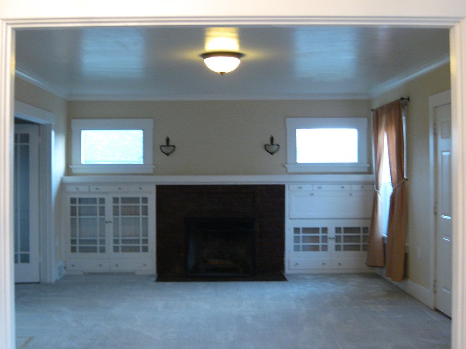 1st image of 404 N Bellevue Ave