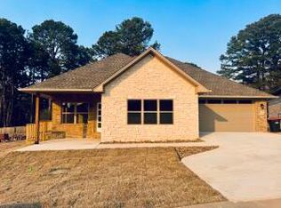 143 Harbor Cir, Russellville, AR 72801