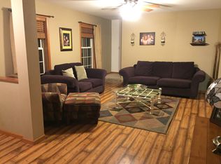 18 Drake Rd, Jacksonville, IL 62650