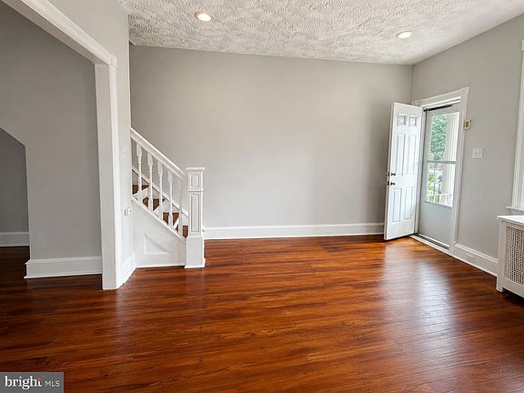 5th image of 4341 Benner St
