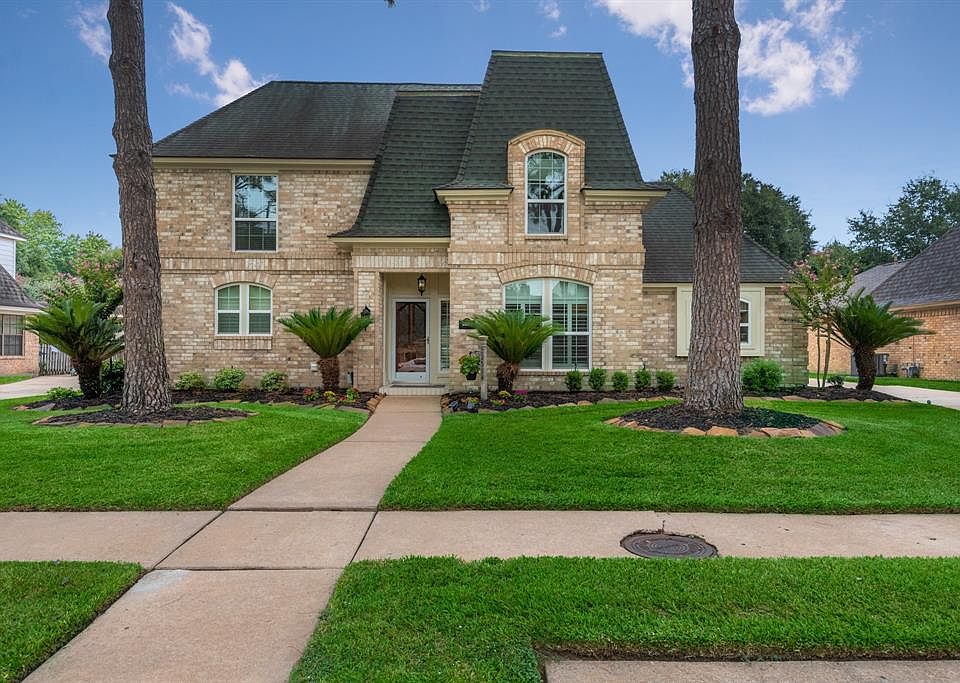 1st image of 22514 Wildwood Grove Dr
