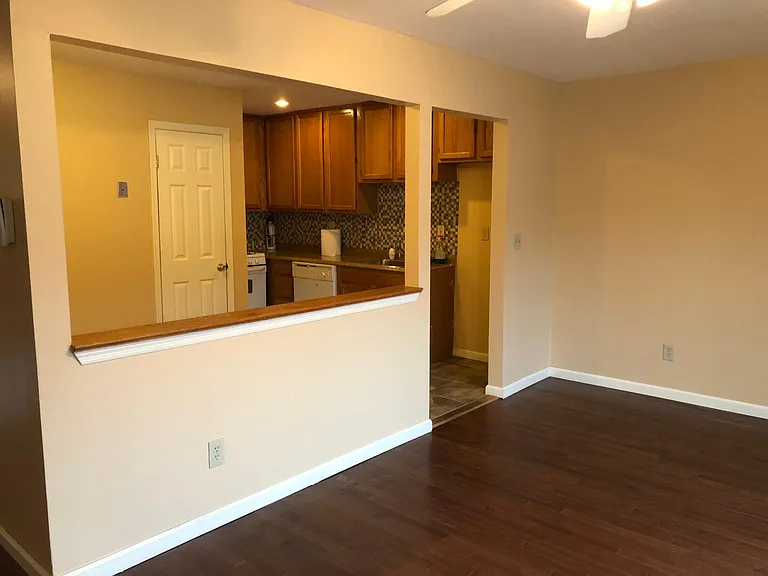 4220 Birchwood Ct — Photo 16