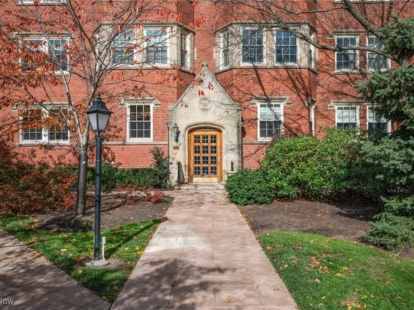 13615 Shaker Blvd APT 1A, Cleveland, OH 44120