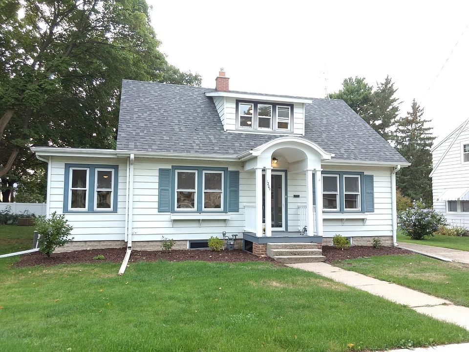 1st image of 1208 Dakota St