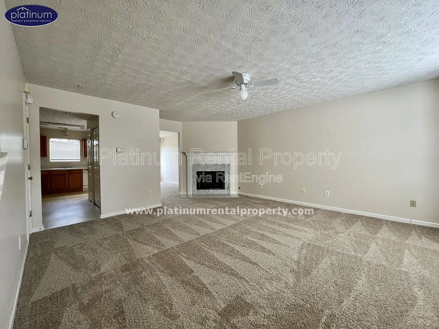 2 bed, 2.0 bath, 1372 sqft, $1,395 — Photo 3