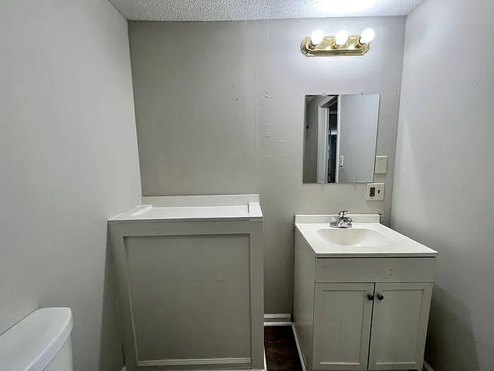 723 Wren Rd — Photo 28