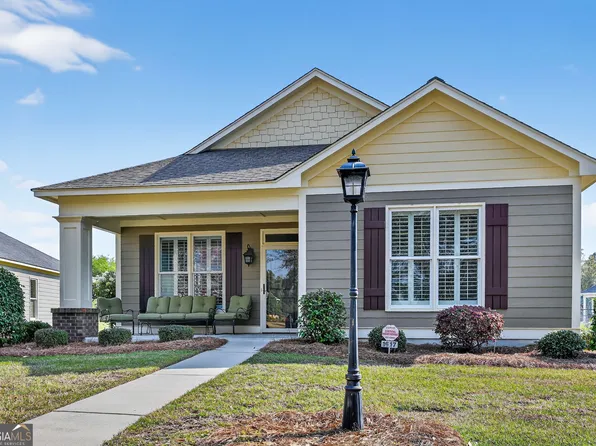 1617 Red Oak Ln, Albany, GA 31701