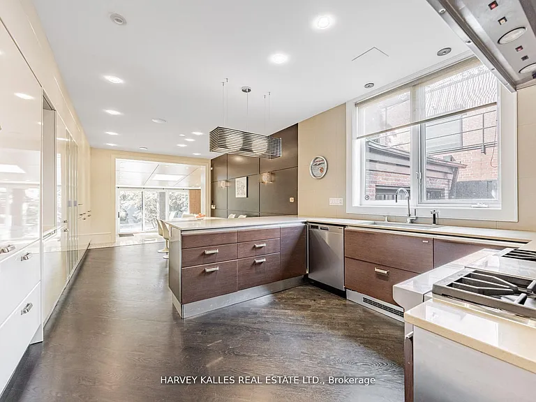 80 Hazelton Ave — Photo 23