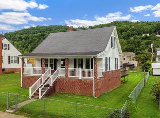 1907 4th St, Richlands, VA