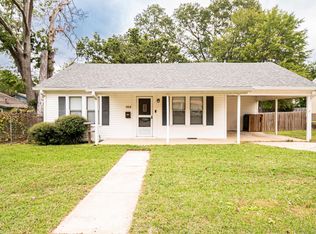 1112 Combs St, El Dorado, AR 71730