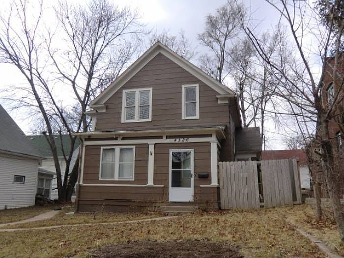 4326 S 22 St